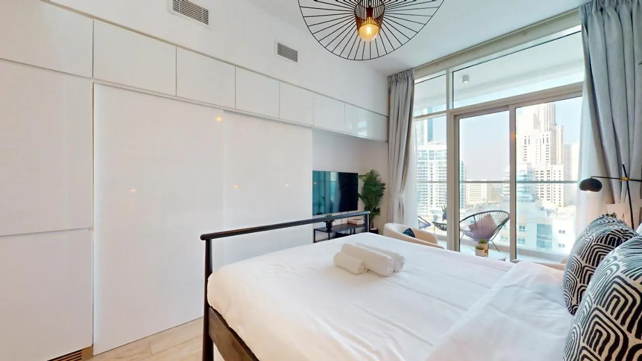 Studio One Tower - Cosy Studio In Dubai Marina Apartment