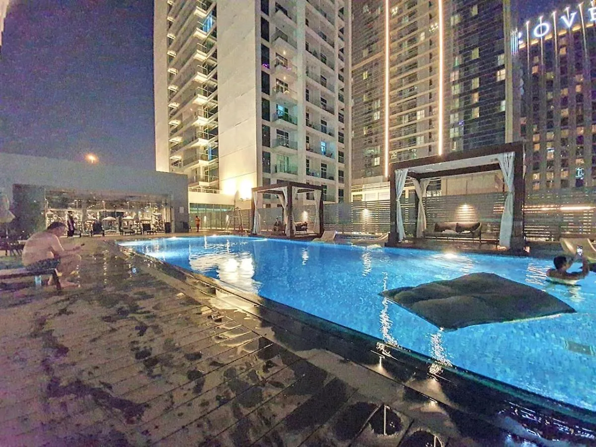 Studio One Tower - Cosy Studio In Dubai Marina